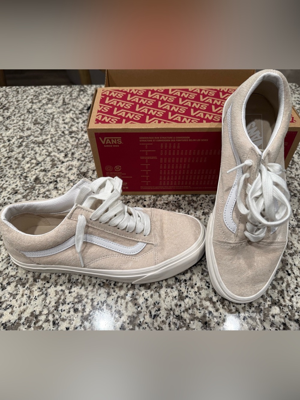 Vans Old Skool Suede Sneakers - White/Cream